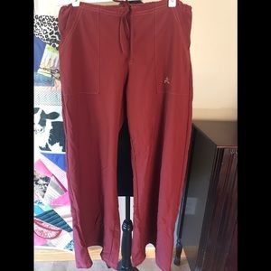 Yogafit kickback capris, burgundy, size M yoga pilates exercise pants leggings